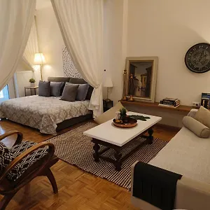 Apartament Liberty, Salonic